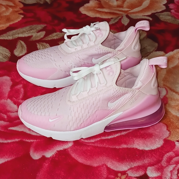 Nike Air Max 270 Streetwear/Lifestyle Shoes Size 5 Youth/6.5 Women - Picture 7 of 14